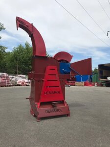 Измельчитель веток навесной барабанного типа R-12 (Demarol)
