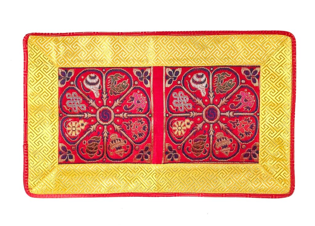Алтарная ткань на стол Мандала и Восемь символов Удачи 34х21 см от компании Интернет-магазин "Арьяварта" - фото 1