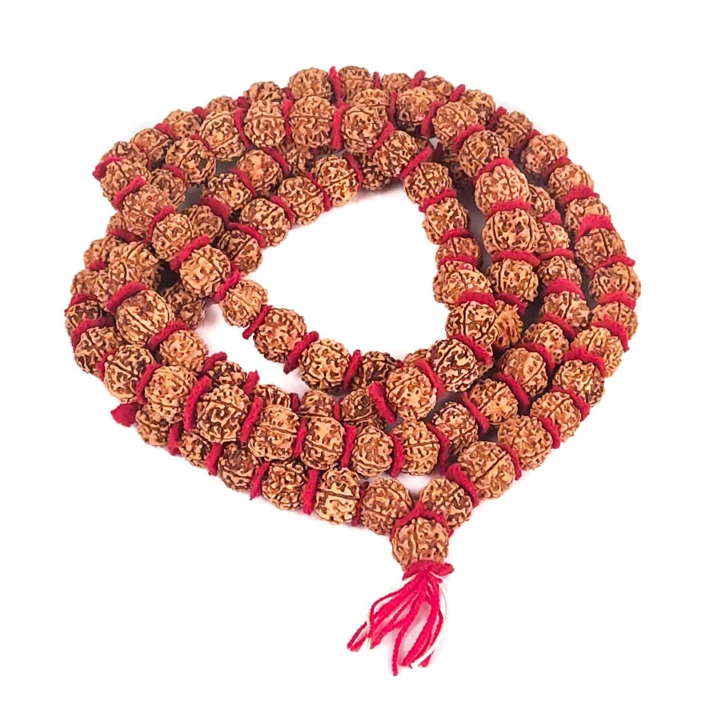 Буддийские четки 108 бусин из семян дерева Рудракши с шерстяными подушечками диаметр 15 мм от компании Интернет-магазин "Арьяварта" - фото 1