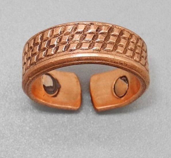 Кольцо с магнитами, медь от компании Интернет-магазин "Арьяварта" - фото 1