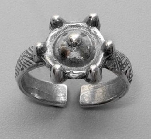 Перстень Щит, посеребрение от компании Интернет-магазин "Арьяварта" - фото 1