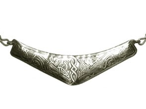 Славянская гривна из мельхиора "Кельтские драконы"