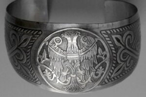 Славянский браслет из мельхиора "Двухглавая птица"