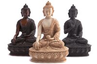 Статуэтки Будд и божеств