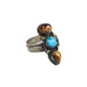 Тибетское кольцо-перстень с камнями