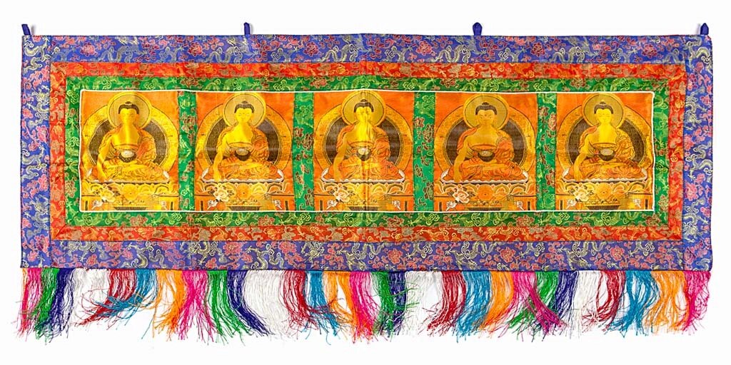 Полоска горизонтальная "Пять Будд" 123х43 см от компании Интернет-магазин "Арьяварта" - фото 1