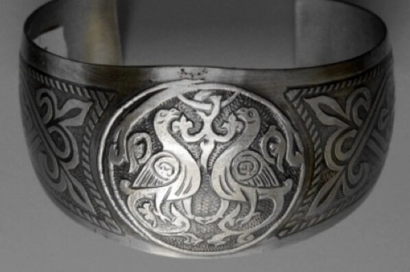 Славянский браслет из мельхиора "Cуздальские голуби" от компании Интернет-магазин "Арьяварта" - фото 1