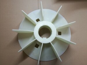 Крыльчатка двигателя d=90мм (425)