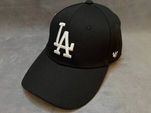 Стильная бейсболка - с изогнутым козырьком от бренда Los Angeles (Лос-Анджелес)