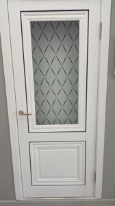 Межкомнатная дверь ОСТЕКЛЕННАЯ СПАРТА-2 с молдингом виниловое покрытие цвет в ассортименте АЛЬБЕРО