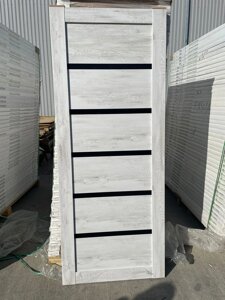 Межкомнатная дверь ВЕНА царга Eco-wood Ель альпийская стекло черное АЛЬБЕРО в Крыму от компании Двери в Евпатории
