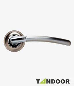 Ручка дверная TRODOS на круглом основании AL-537 (CP+SN)/CP (хром+никель/хром) TD185810