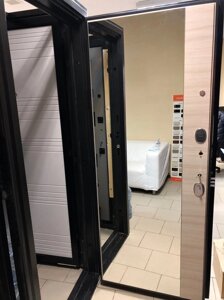 Входная дверь 9,5см СПАРТАК серебро ЗЕРКАЛО панорама / Бежевый акация белая ДВЕРИ РЕГИОНОВ в Крыму от компании Двери в Евпатории