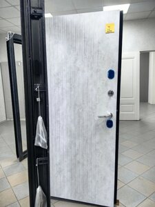 Входная дверь 11см ТД-11-1 антик серый /  бетон серый вертикаль ВФД в Крыму от компании Двери в Евпатории