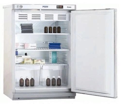 Холодильник фармацевтический малогабаритный ХФ-140 "ПОЗИС" с металлической дверью (140 л) от компании АВАНТИ Медицинская мебель и оборудование - фото 1