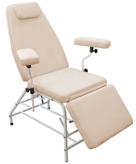 Косметологическое кресло с подлокотниками КР17 (п) от компании АВАНТИ Медицинская мебель и оборудование - фото 1