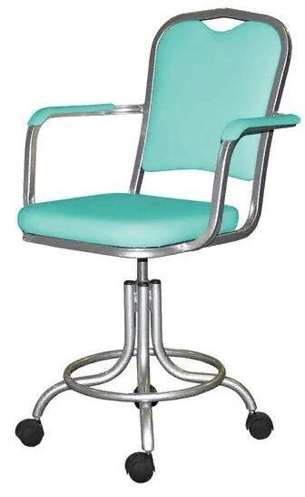 Кресло на винтовой опоре с подлокотниками КР09 от компании АВАНТИ Медицинская мебель и оборудование - фото 1