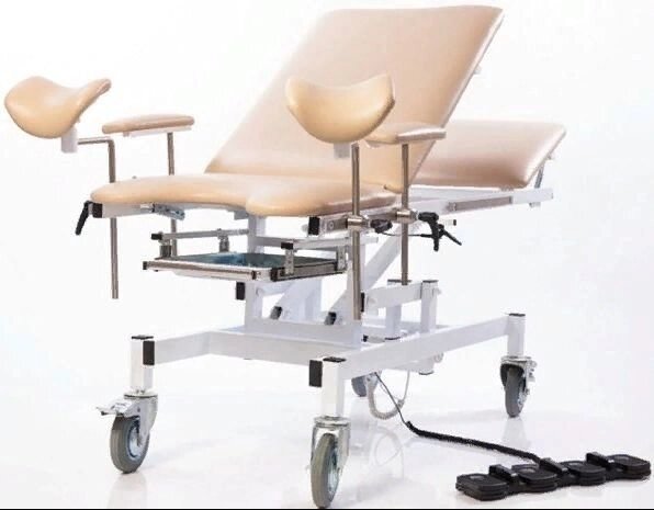 Кушетка-стол КСМ-ПУ-07э электропривод от компании АВАНТИ Медицинская мебель и оборудование - фото 1