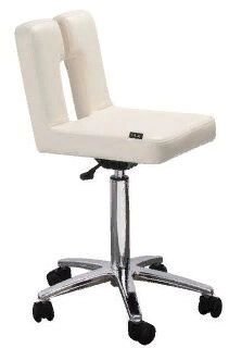 Парикмахерское кресло DELBY от компании АВАНТИ Медицинская мебель и оборудование - фото 1