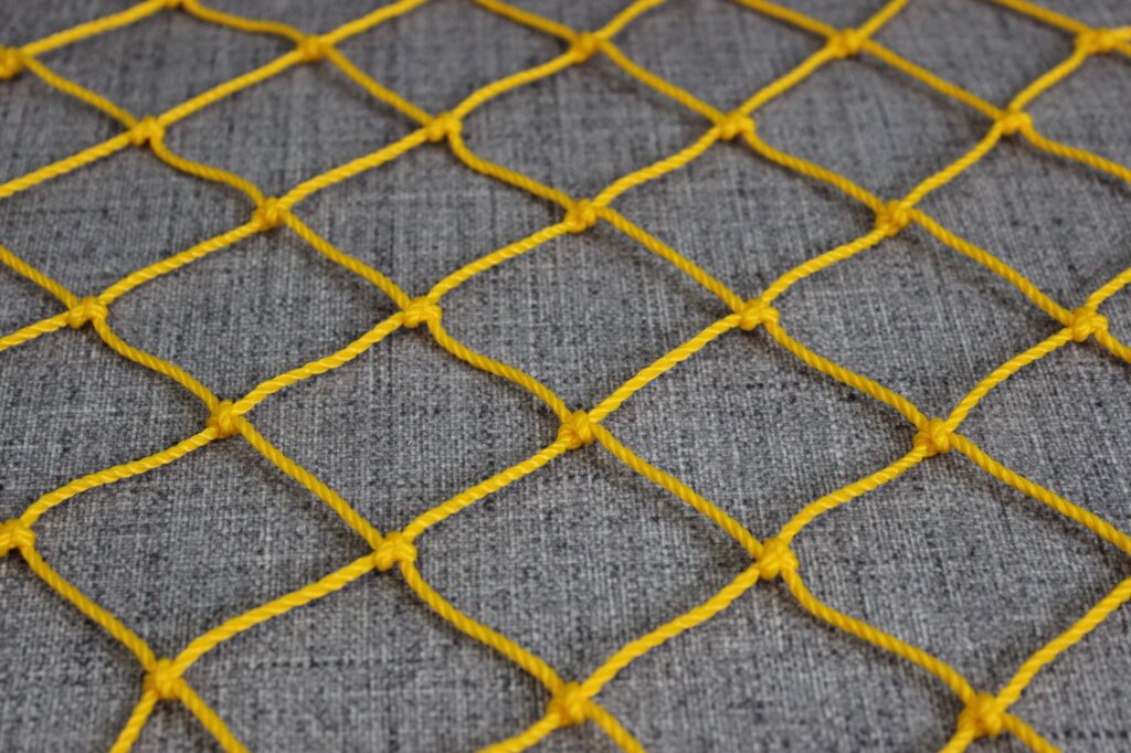 Сетка заградительная, яч. 40х40мм, Ø  2,2 мм желтая от компании Setka-Profi - фото 1