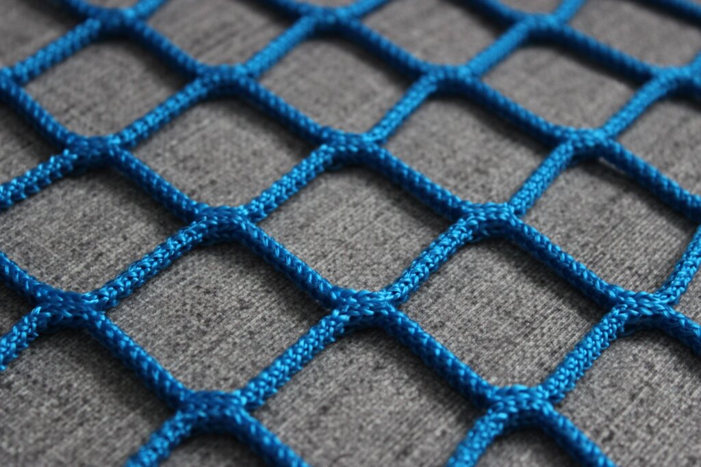 Сетка заградительная, яч. 40х40мм, Ø  5,0 мм синяя от компании Setka-Profi - фото 1