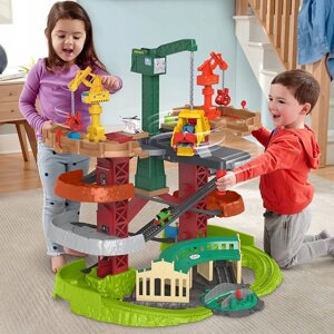 Многоуровневый набор «Томас и друзья» высотой более 76 см. FISHER PRICE (Парковки, гаражи)