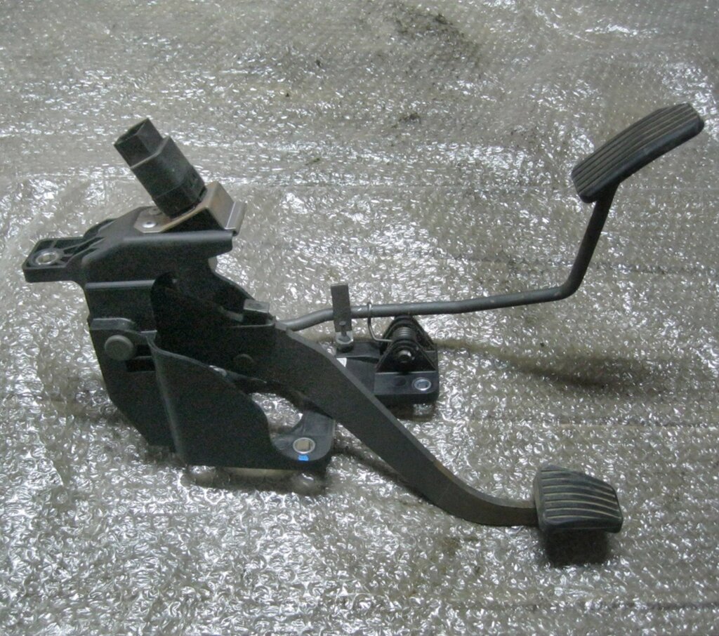 Педальный узел Chevrolet Lacetti 1.4 от компании АвтоТехноШик - фото 1
