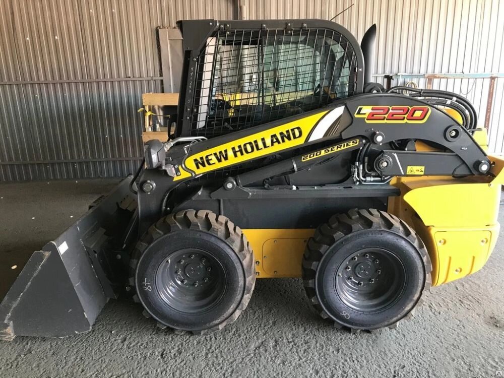 Мини-погрузчик New Holland L 220 Италия от компании Компания Русбизнесавто - фото 1