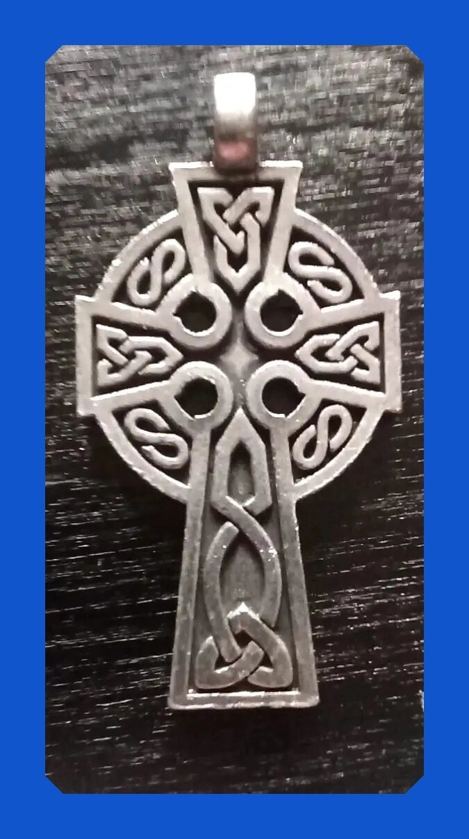 Х-амулет Кельтский крест, со шнурком от компании ООО АМУЛЕТОФФ - фото 1