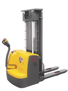 Штабелер самоходный 1,5 т 5,6 м XILIN CDDR15-III Li-ion 24/230 В/Ач (сопровождаемый)