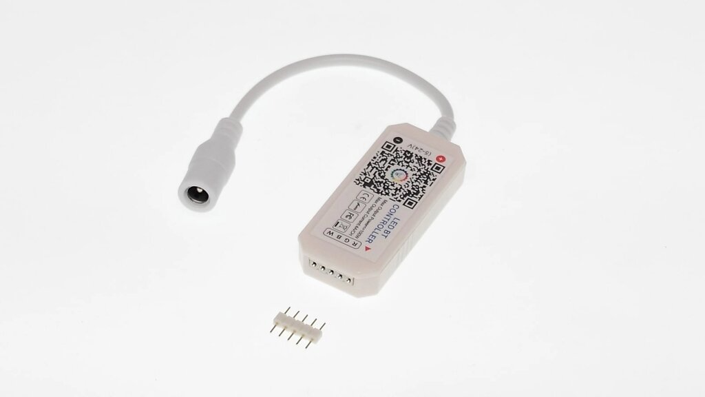 Контроллер BL114, S372 (5-24V, RGBW, 4х4А, управление по Bluetooth) DELCI от компании ФЕРОСВЕТ - фото 1