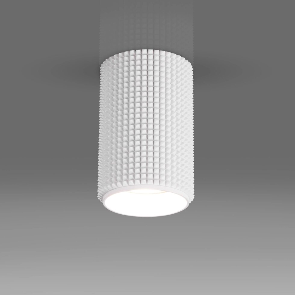 Накладной акцентный светильник белый DLN112 GU10 от компании ФЕРОСВЕТ - фото 1