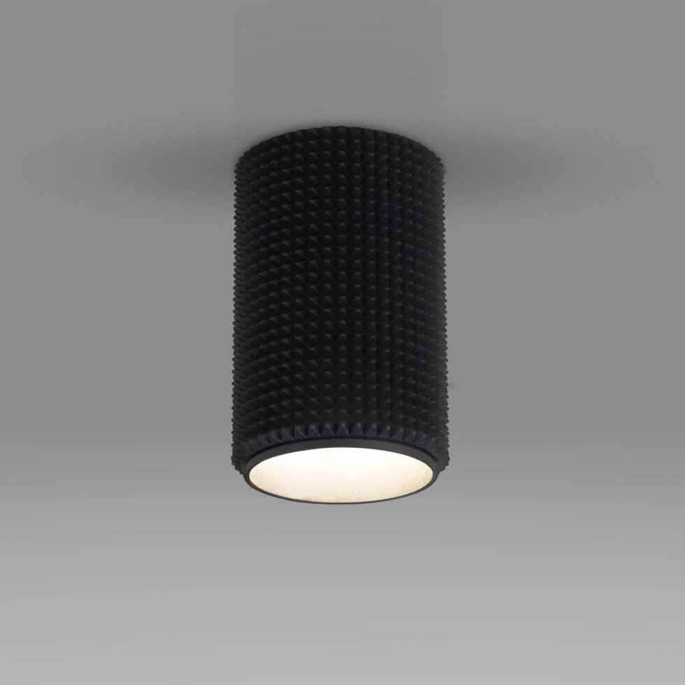 Накладной акцентный светильник черный DLN112 GU10 от компании ФЕРОСВЕТ - фото 1