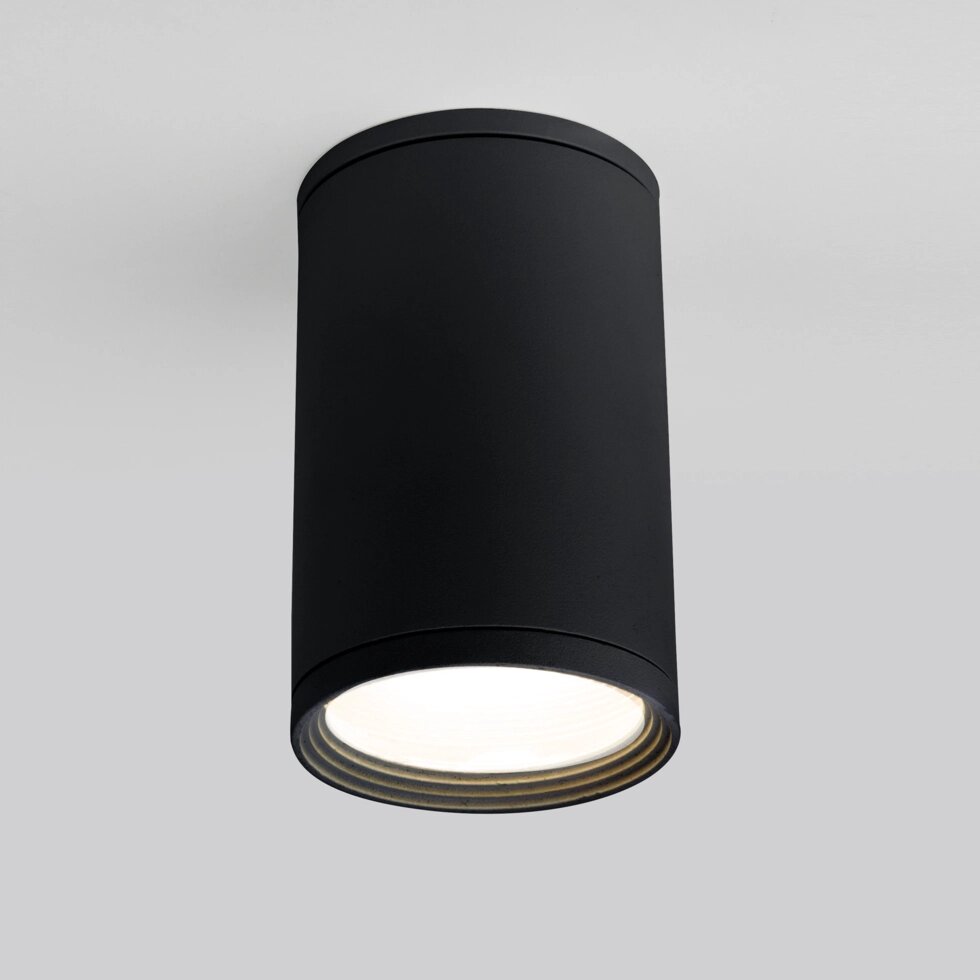 Накладной влагозащищенный светильник IP65 35128/H черный от компании ФЕРОСВЕТ - фото 1