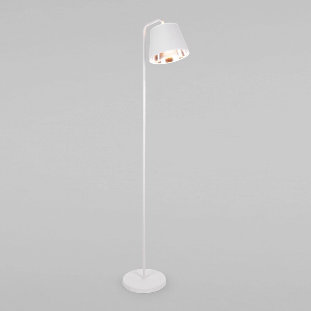 Напольный светильник в стиле лофт 01135/1 белый от компании ФЕРОСВЕТ - фото 1