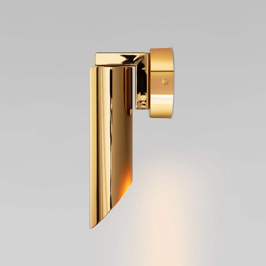 Настенный светильник с металлическим плафоном 40037/1 золото от компании ФЕРОСВЕТ - фото 1