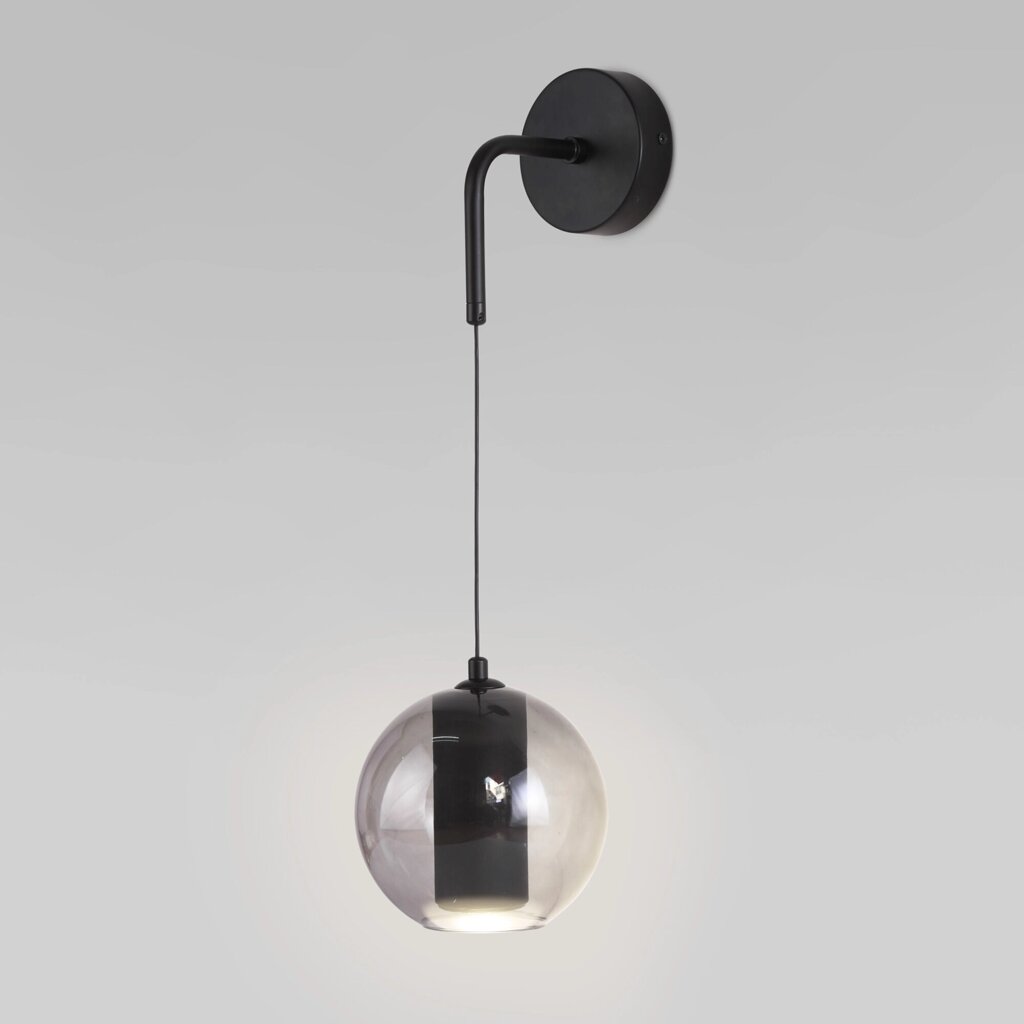 Настенный светодиодный светильник со стеклянным плафоном 50258 LED дымчатый от компании ФЕРОСВЕТ - фото 1