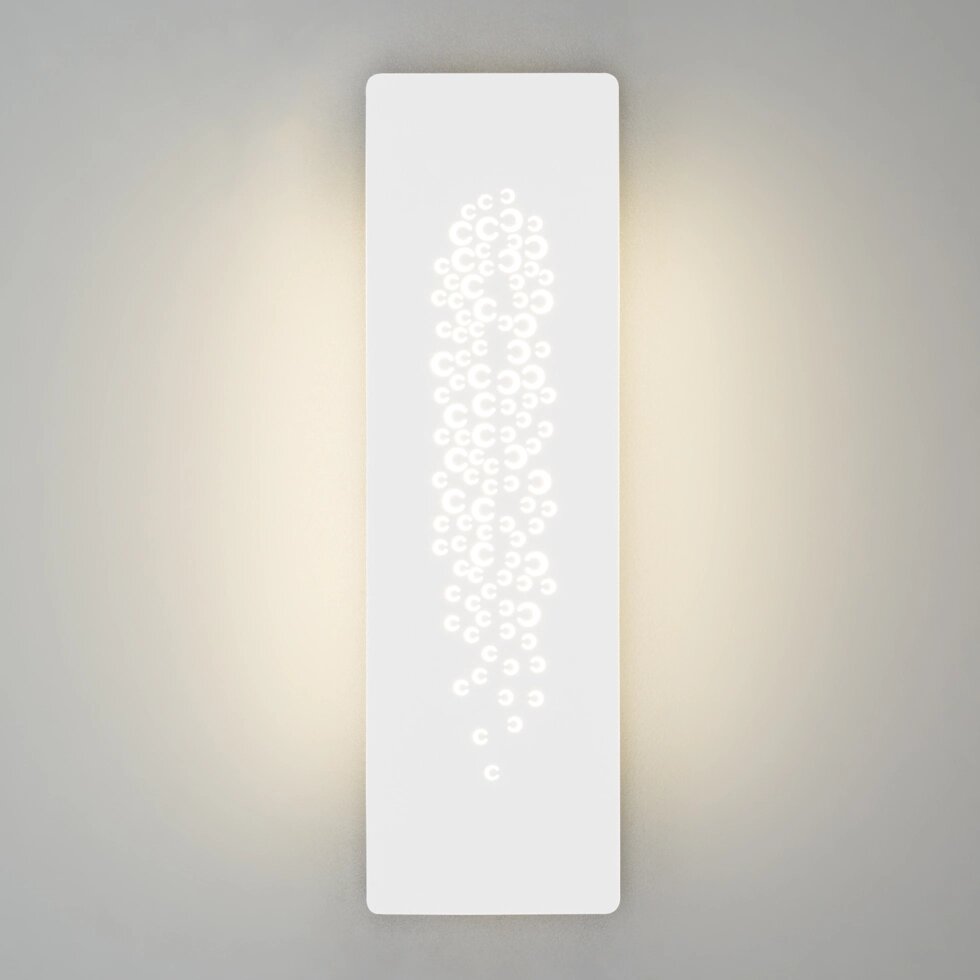 Настенный светодиодный светильник в стиле минимализм 40149/1 LED белый от компании ФЕРОСВЕТ - фото 1