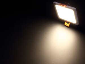 Светодиодный светильник MBD-101 MB10 (8W, square, warm white) DELCI