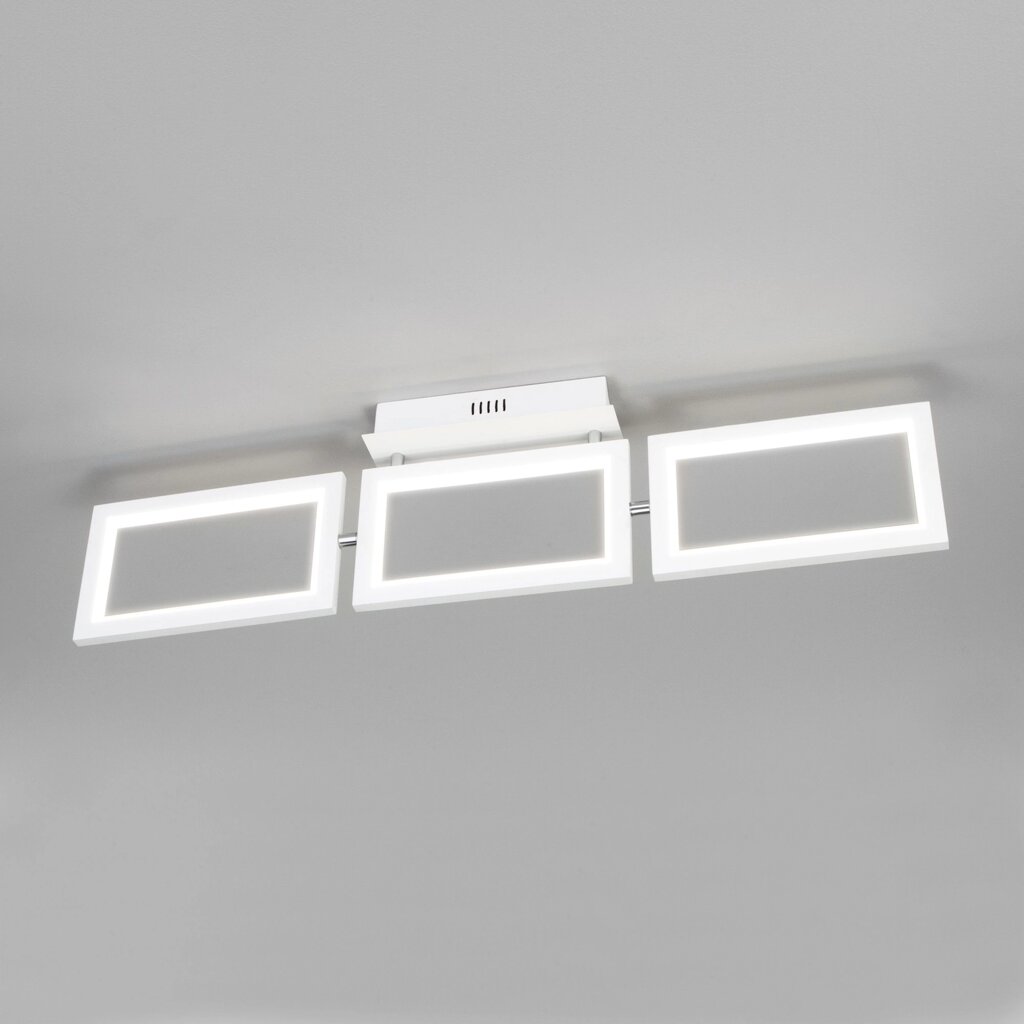 Потолочный светодиодный светильник 90223/3 белый от компании ФЕРОСВЕТ - фото 1
