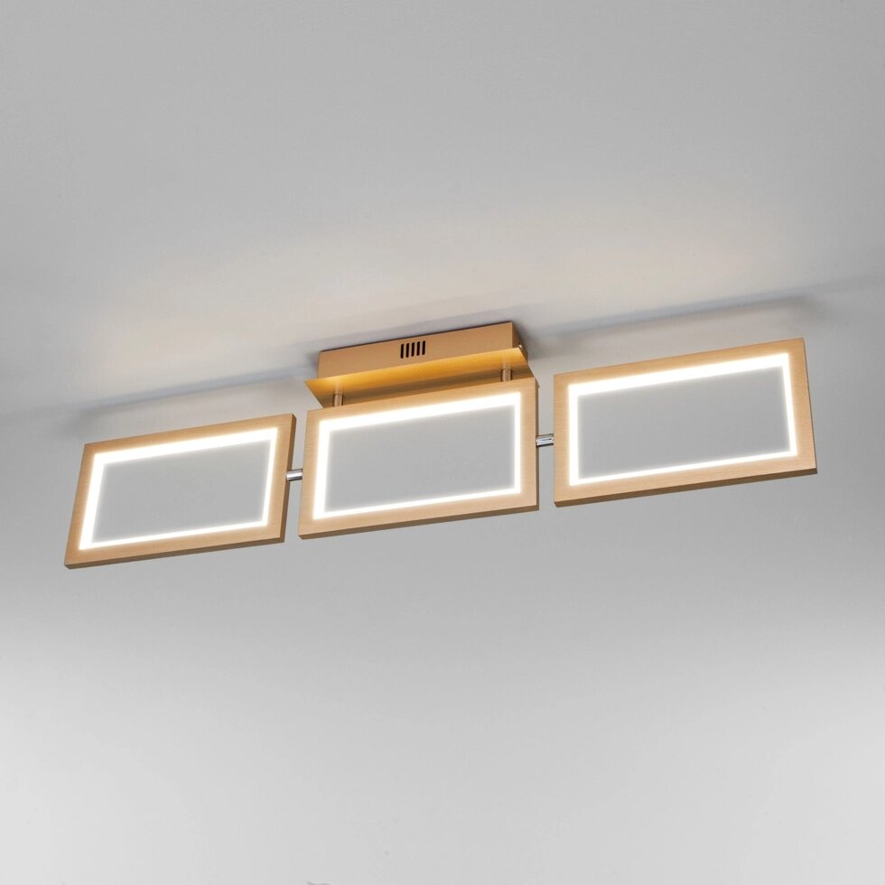 Потолочный светодиодный светильник в стиле минимализм 90223/3 матовое золото от компании ФЕРОСВЕТ - фото 1