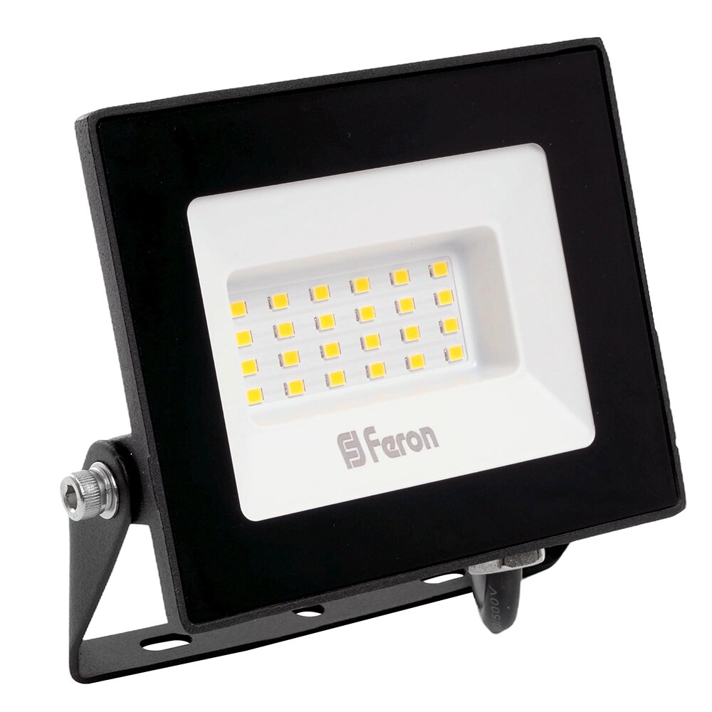 Прожектор светодиодный многоматричный FERON LL-920 от компании ФЕРОСВЕТ - фото 1