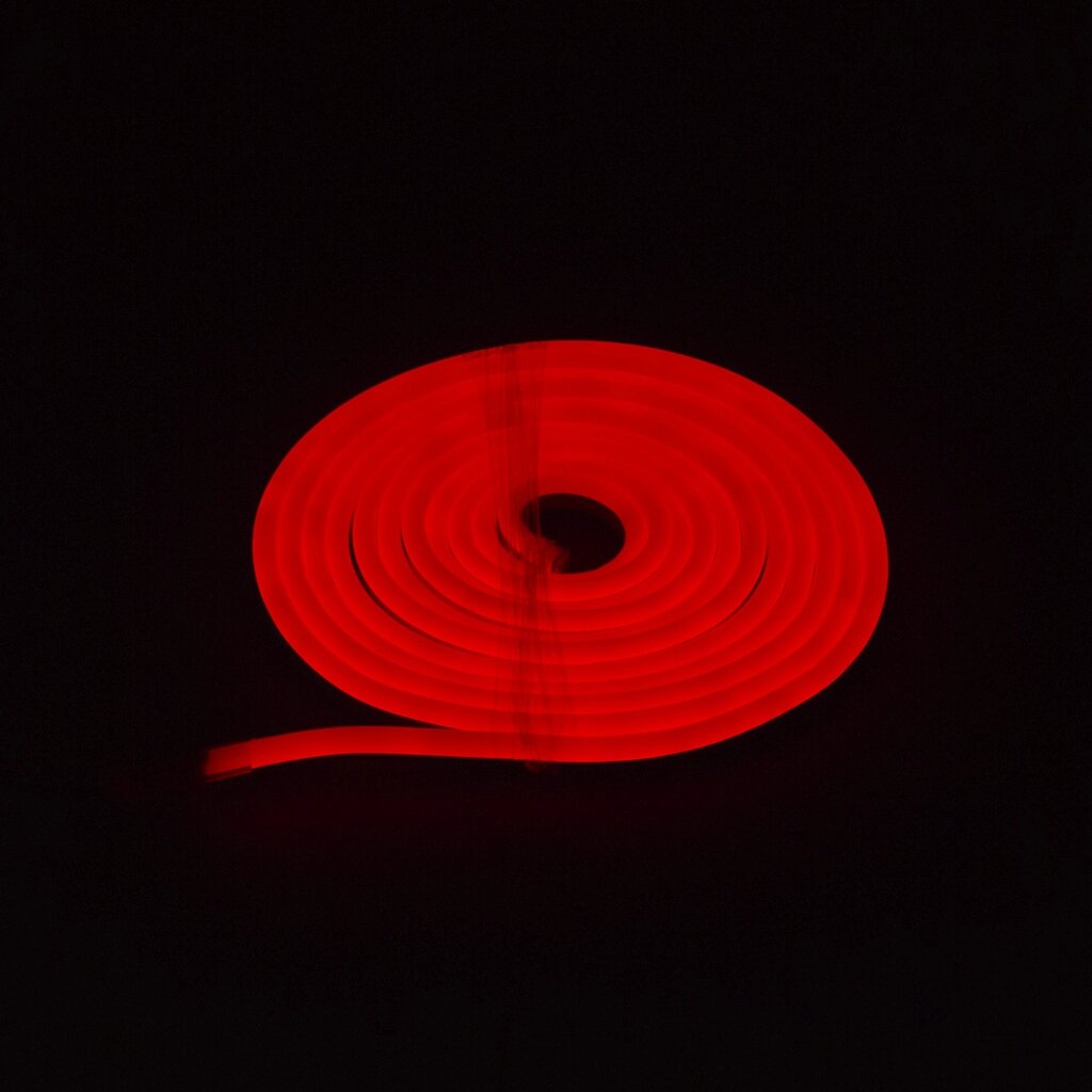 Светодиодный гибкий неон 8x16 LB28 (220V, red, блистер 5м) от компании ФЕРОСВЕТ - фото 1