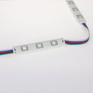 Светодиодный модуль линейный 5050-3 MOD45 (0,72W, 12V, RGB) DELCI