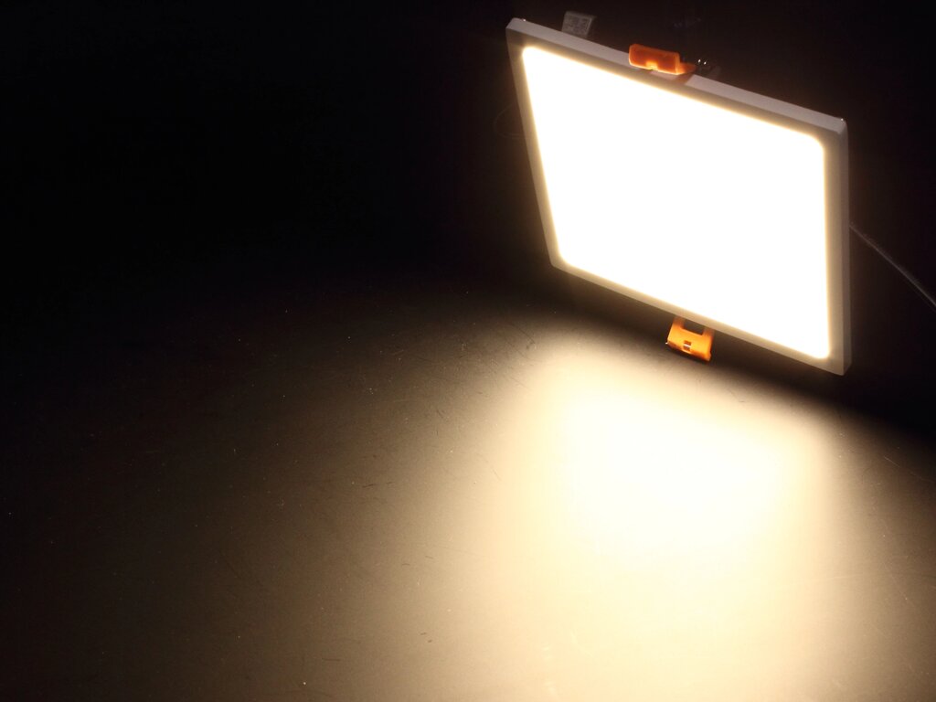 Светодиодный светильник MBD-101 MB16 (16W, square, warm white) DELCI от компании ФЕРОСВЕТ - фото 1