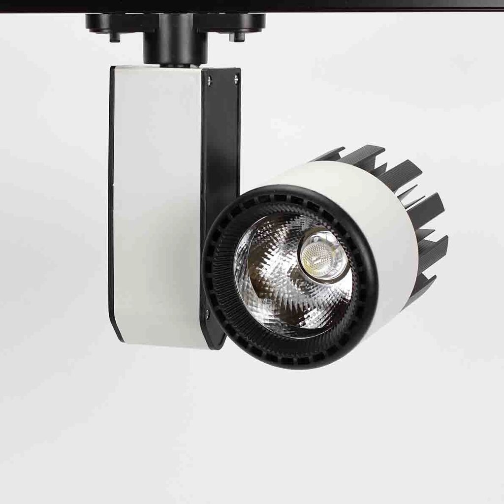 Светодиодный светильник трековый GDD-145 3L 3X19 (30W, White) DELCI от компании ФЕРОСВЕТ - фото 1