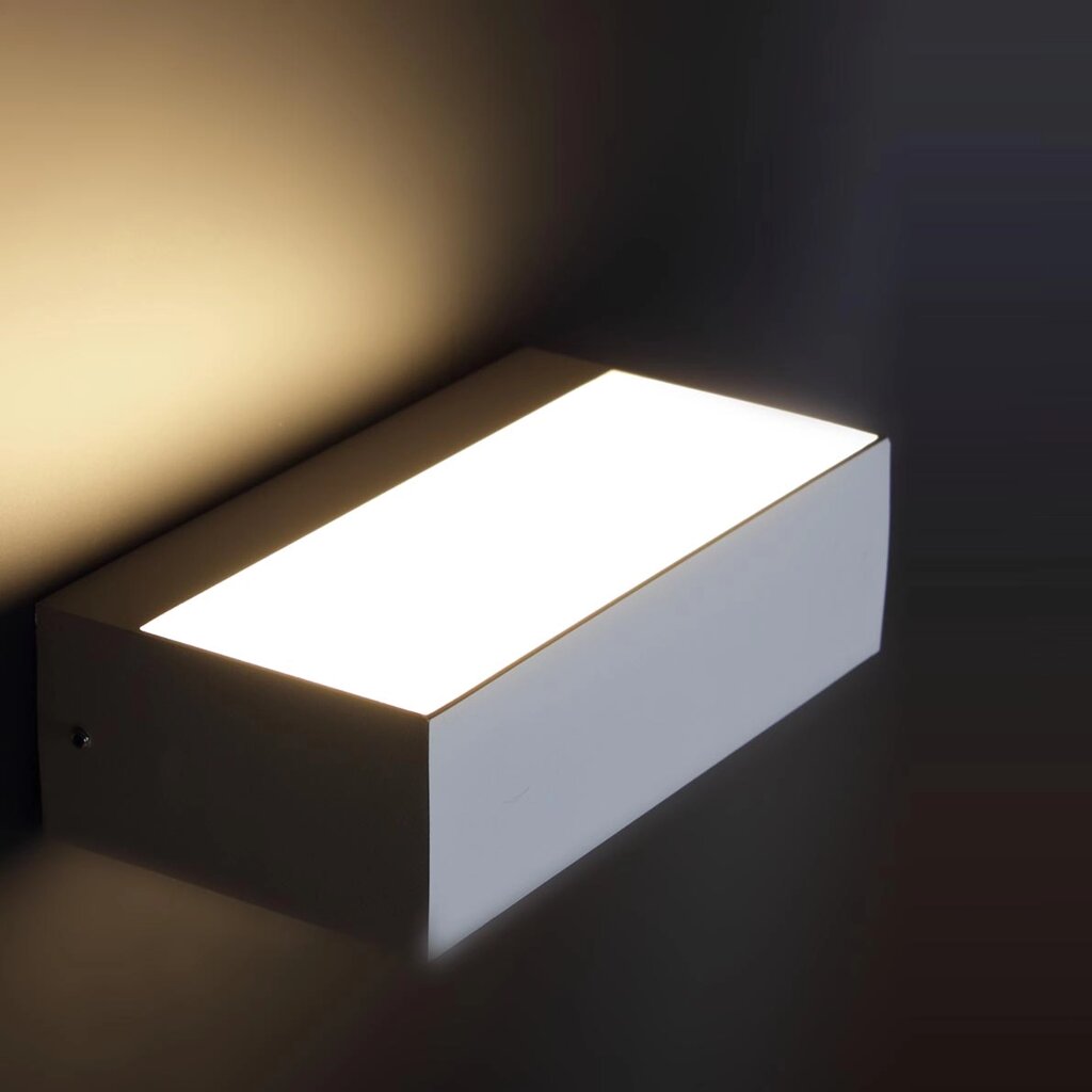 Светодиодный светильник UCR6650, White (9W, Warm White) DELCI от компании ФЕРОСВЕТ - фото 1