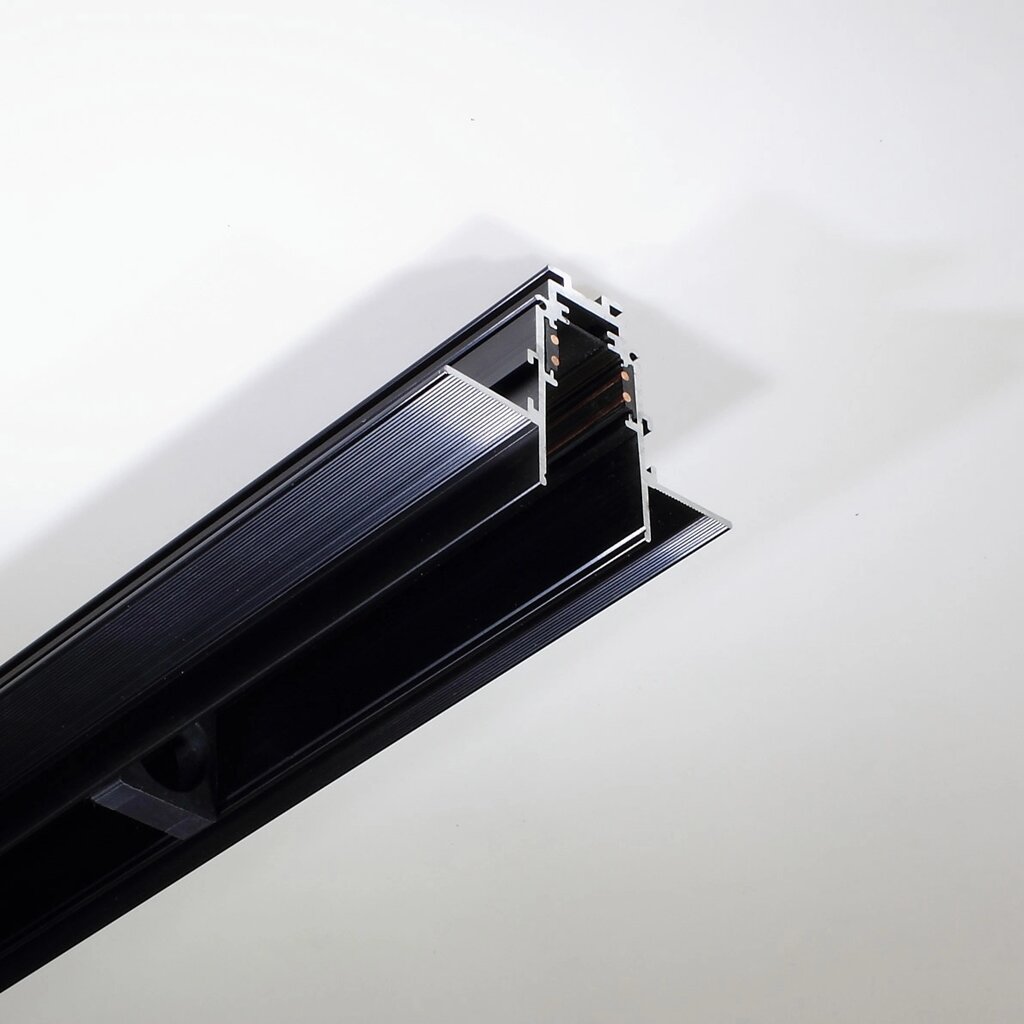 Трек для магнитных светильников 1,5м R20 MX18 (встраиваемый, черный) DELCI от компании ФЕРОСВЕТ - фото 1