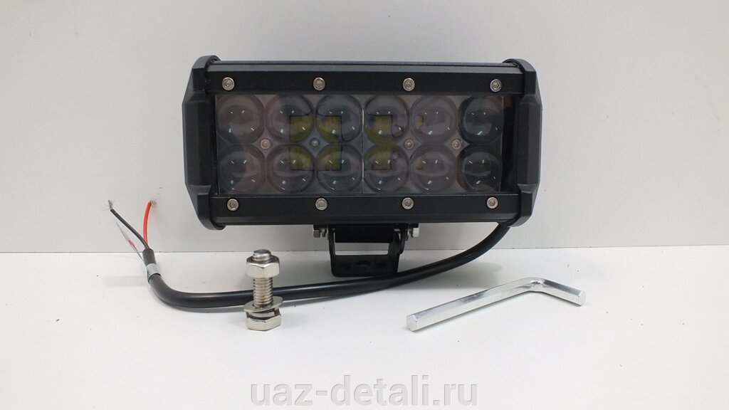 Фара светодиодная CH019B 36W 4D 12 диодов по 3W сверх-дальний свет (размеры 65*80*165мм) от компании УАЗ Детали - магазин запчастей и тюнинга на УАЗ - фото 1