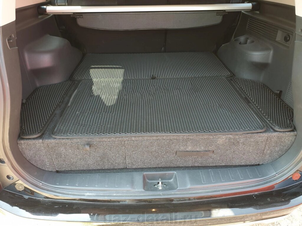 Коврик в багажник на органайзер раздельный УАЗ Патриот с 2014 «EVA» от компании УАЗ Детали - магазин запчастей и тюнинга на УАЗ - фото 1